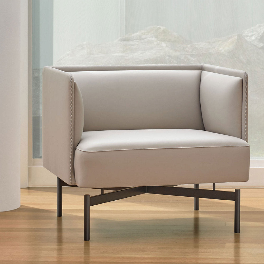 Finale Lounge Chair