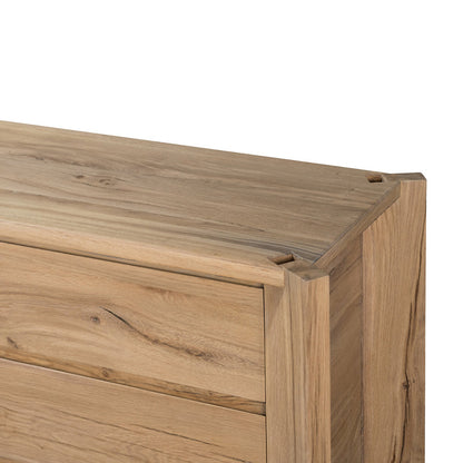 Cassio Dresser