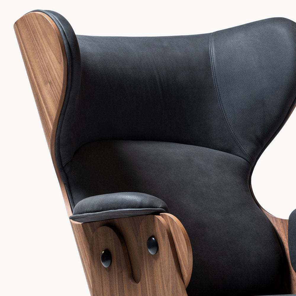 Lounger Leather Lounge Chair with Swivel Base