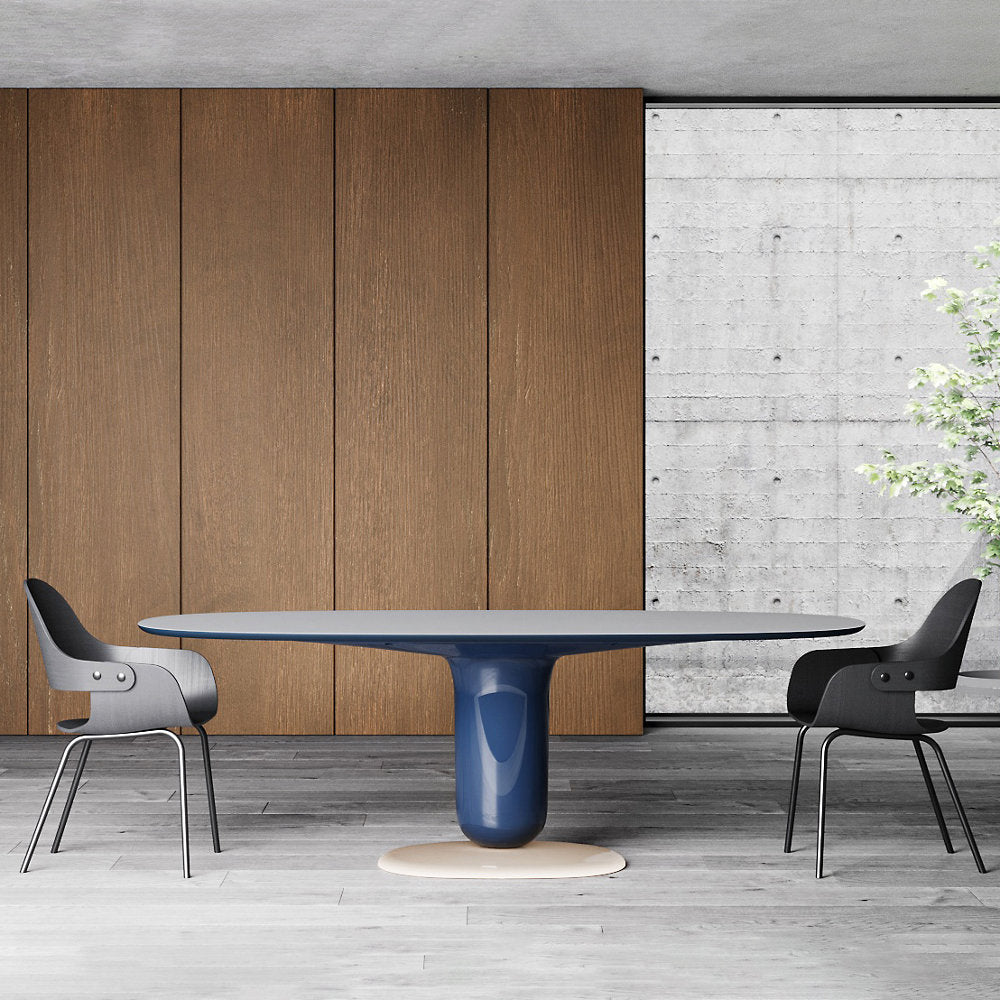 Explorer Oval Dining Table 5A