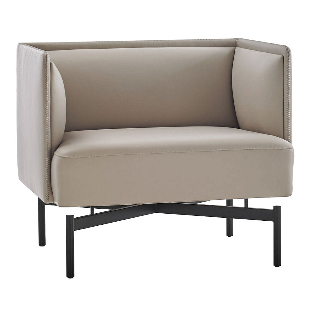 Finale Lounge Chair