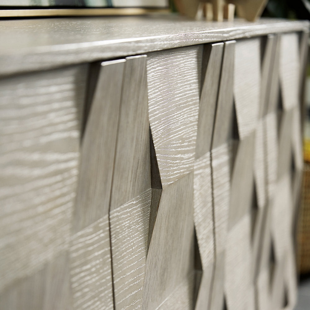 Linea Entertainment Console
