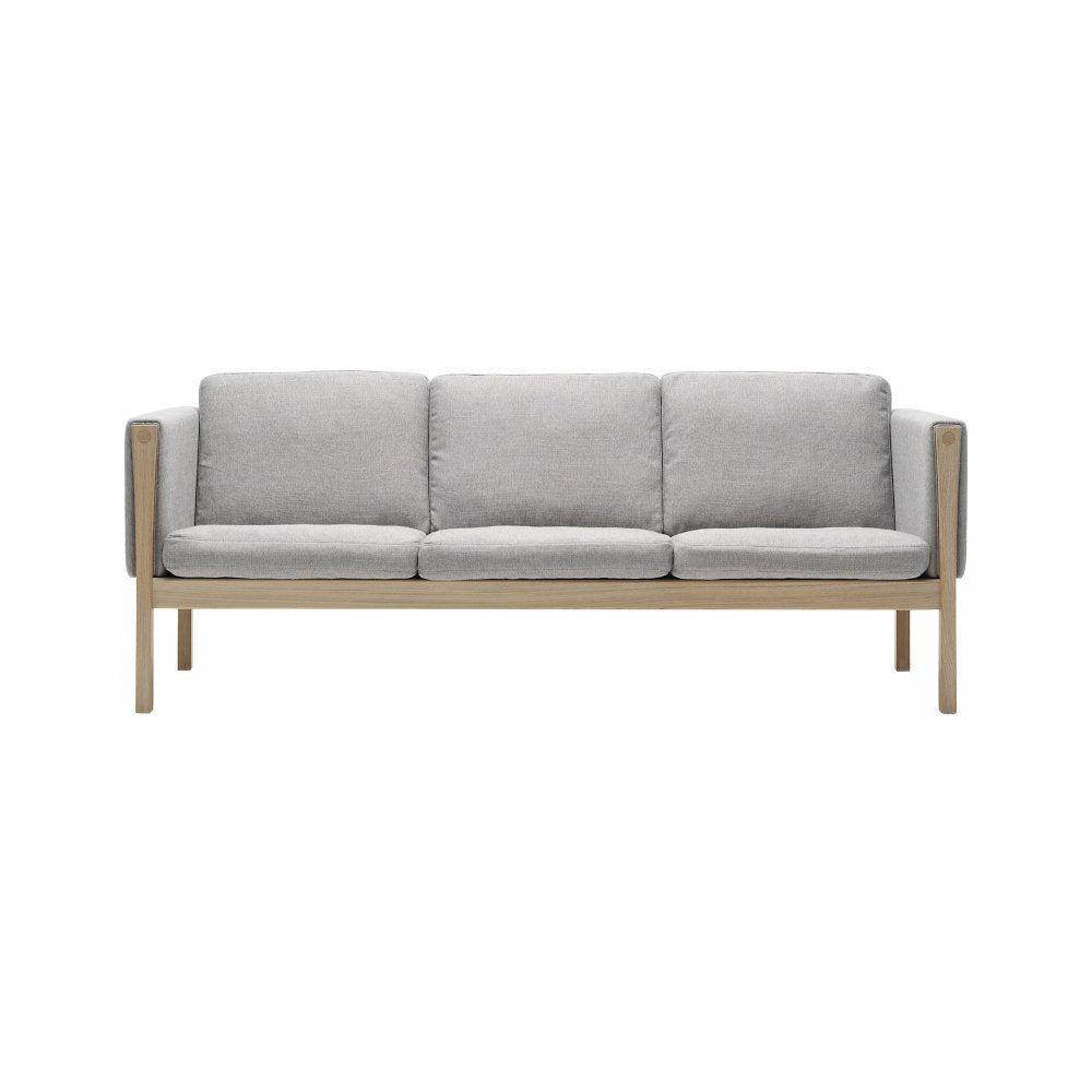 CH163 Sofa