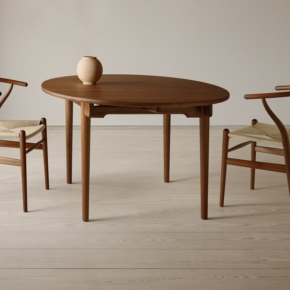 CH337 Dining Table