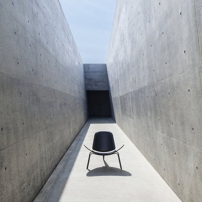 CH07 Lounge Chair