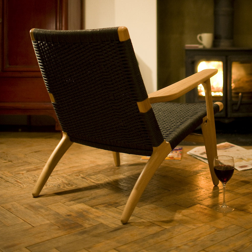 CH25 Lounge Chair