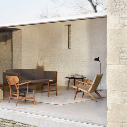 CH25 Lounge Chair