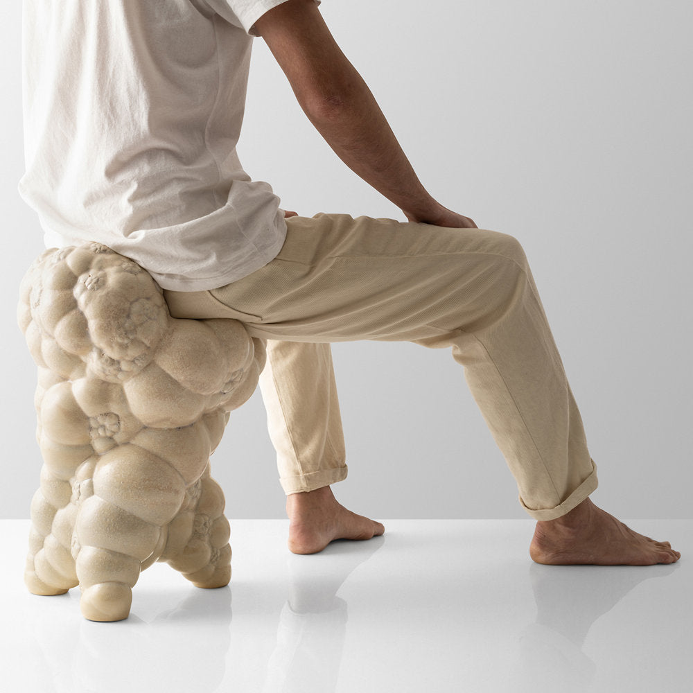 Caracoles Stool