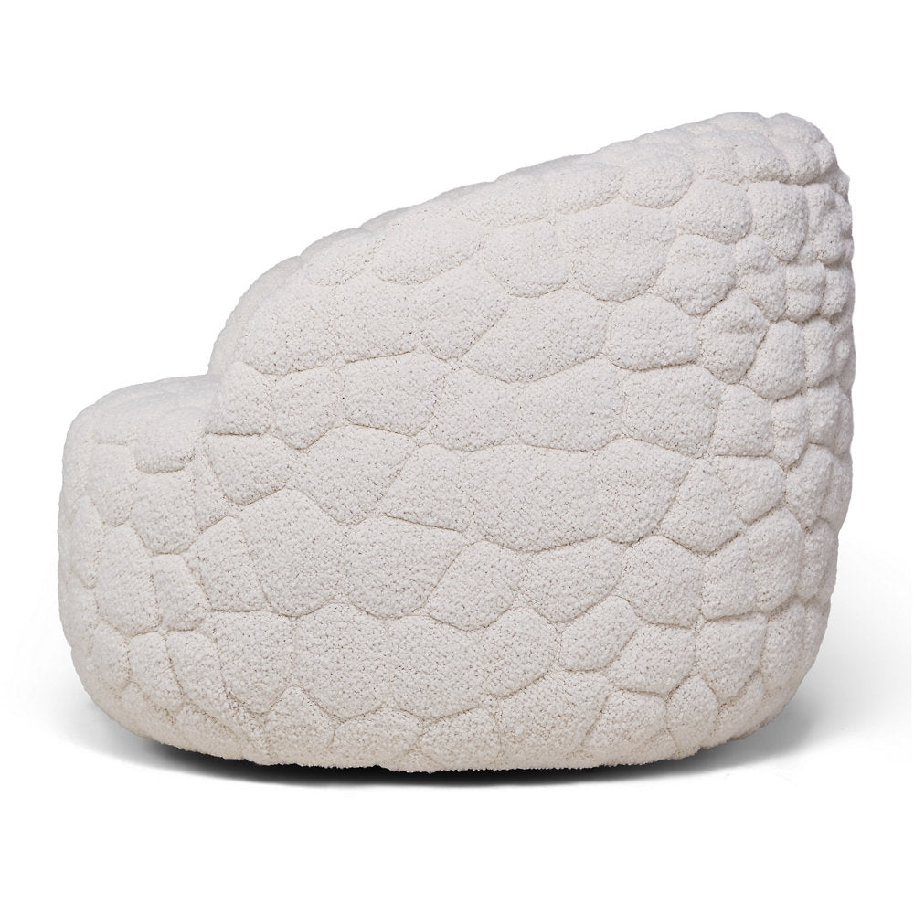 Introvert Lounge Chair