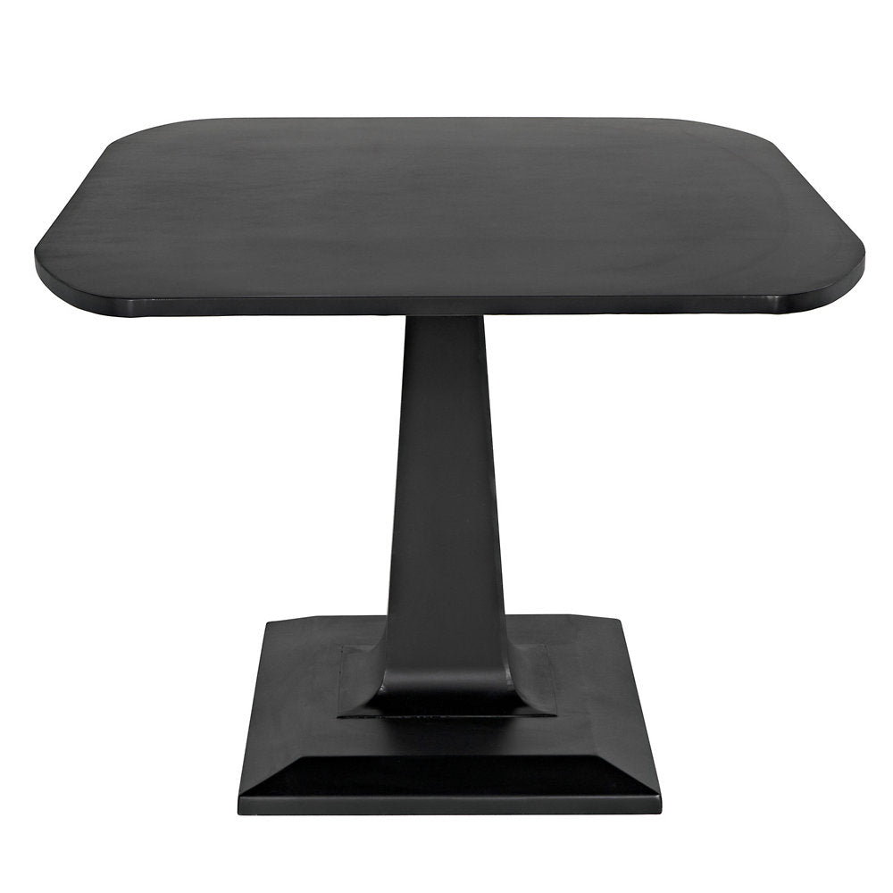 Amboss Dining Table