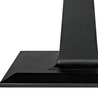 Amboss Dining Table