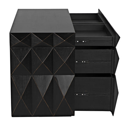 Allegra Dresser