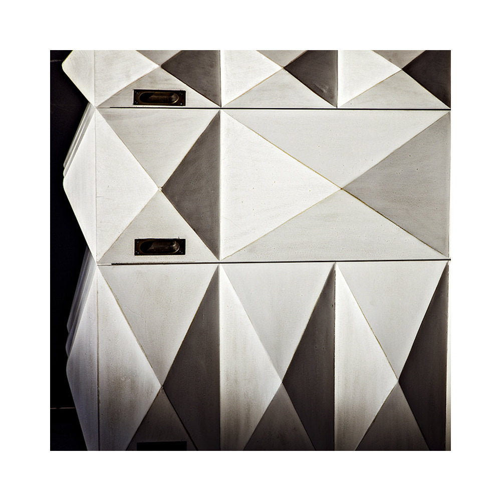 Allegra Dresser