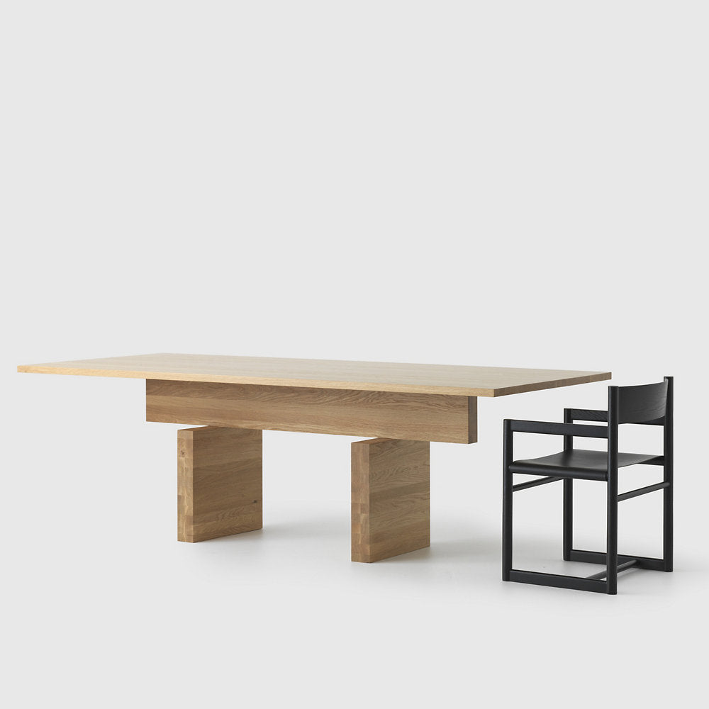 Plane Dining Table
