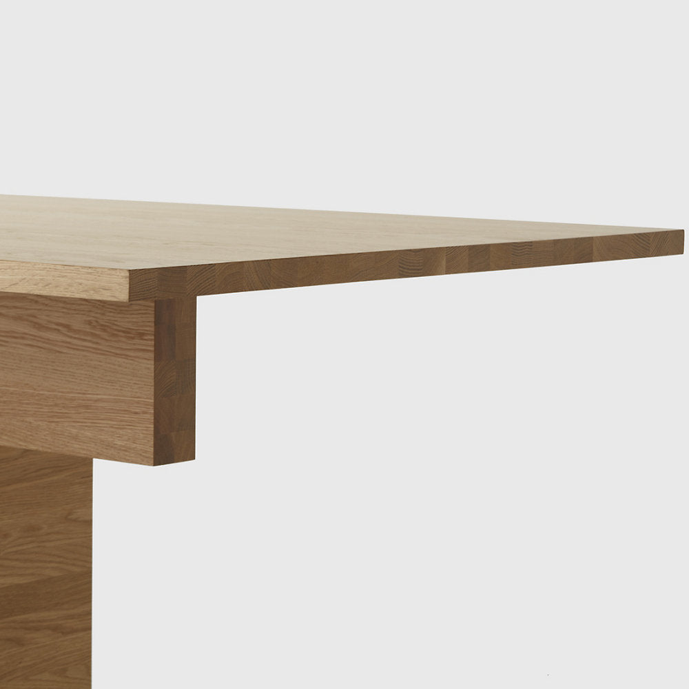 Plane Dining Table