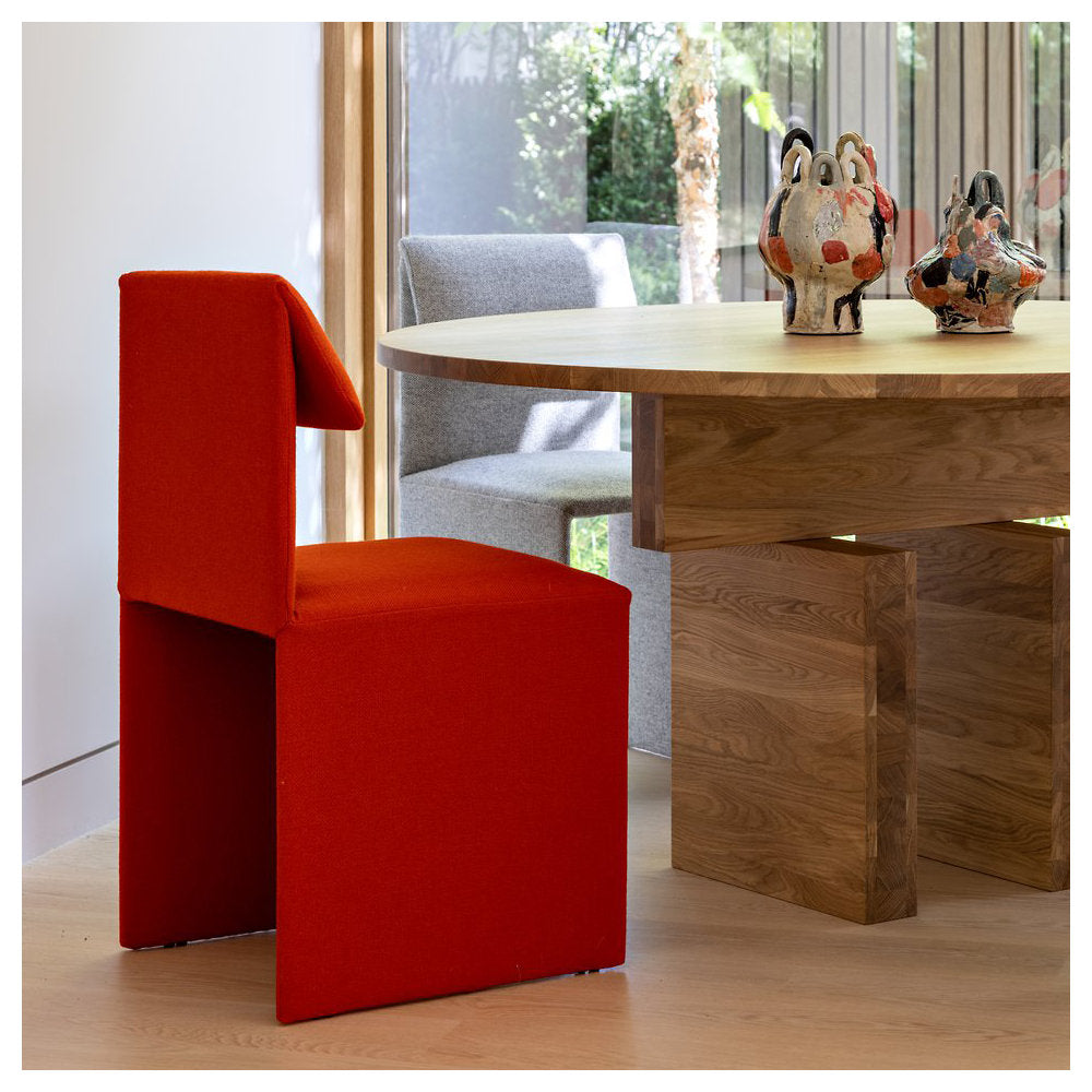 Plane Round Dining Table