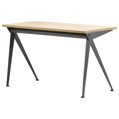 Compas Direction Desk