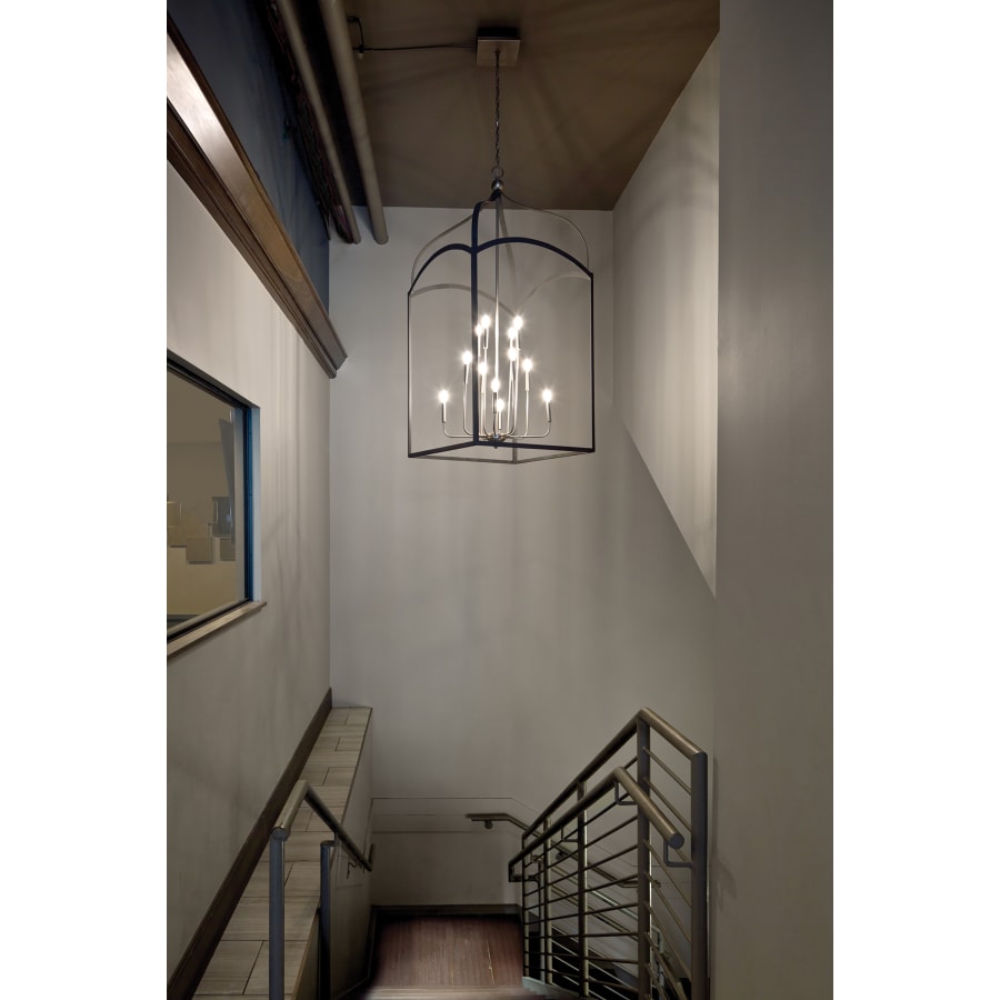 Hinkley Lighting Clarendon 12 Light 30" Wide Chandelier